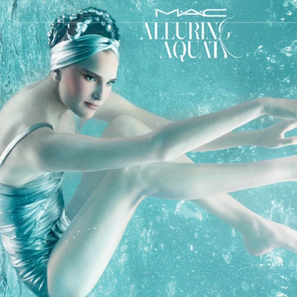 MAC Alluring Aquatic